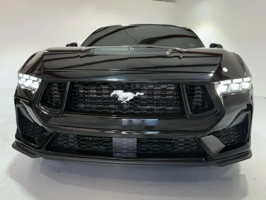 2024 Ford Mustang GT Premium photo 2