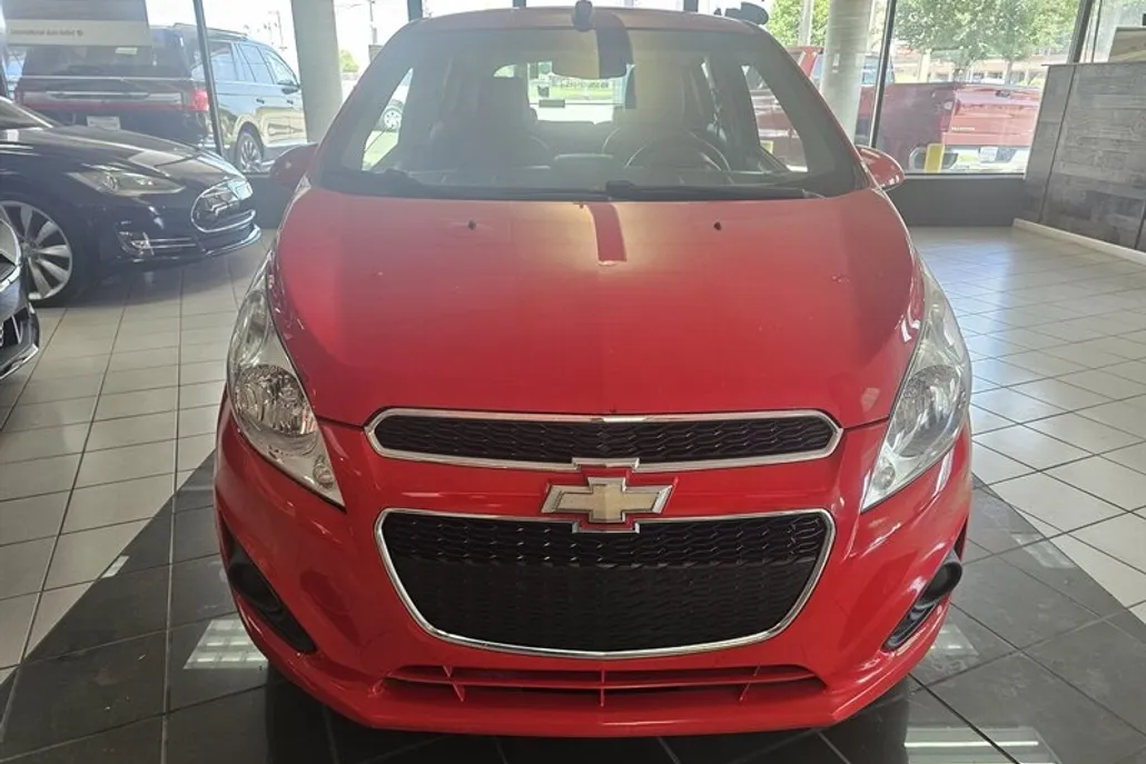 2015 Chevrolet Spark LS photo 1