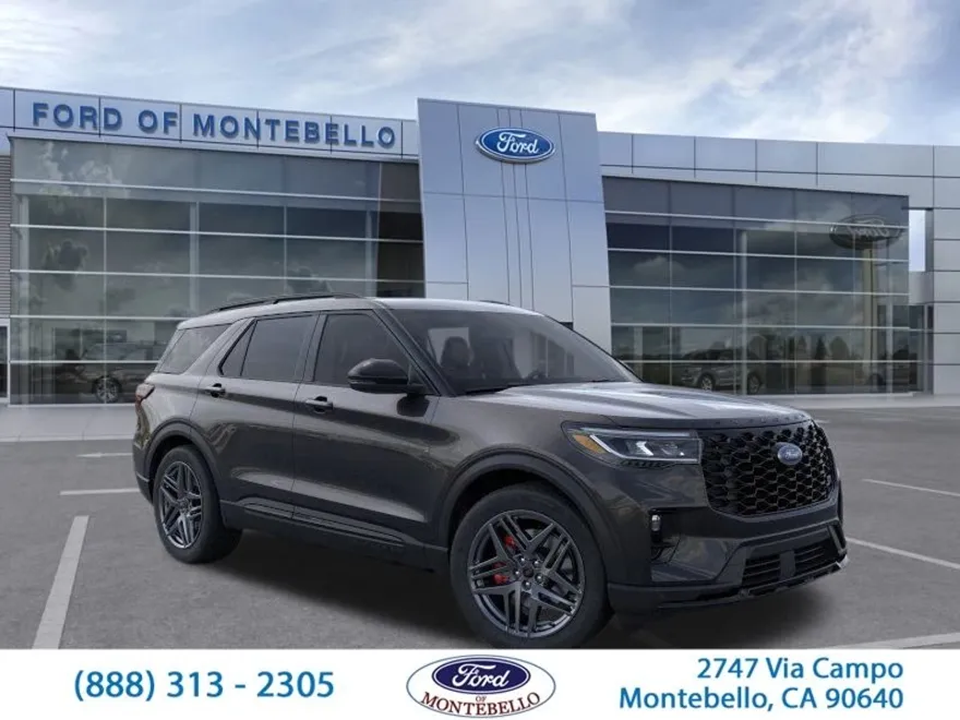 2025 Ford Explorer ST photo 1