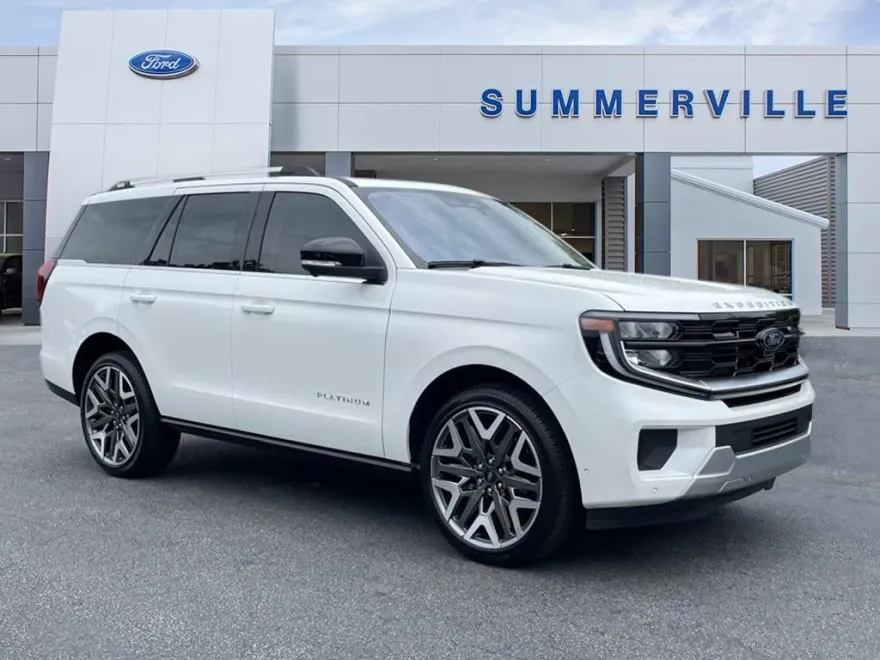 2025 Ford Expedition Platinum photo 1