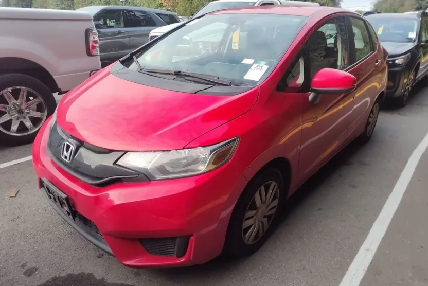 2016 Honda Fit LX photo 1