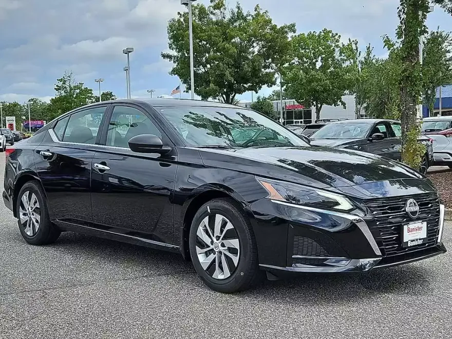 2025 Nissan Altima 2.5 S photo 1