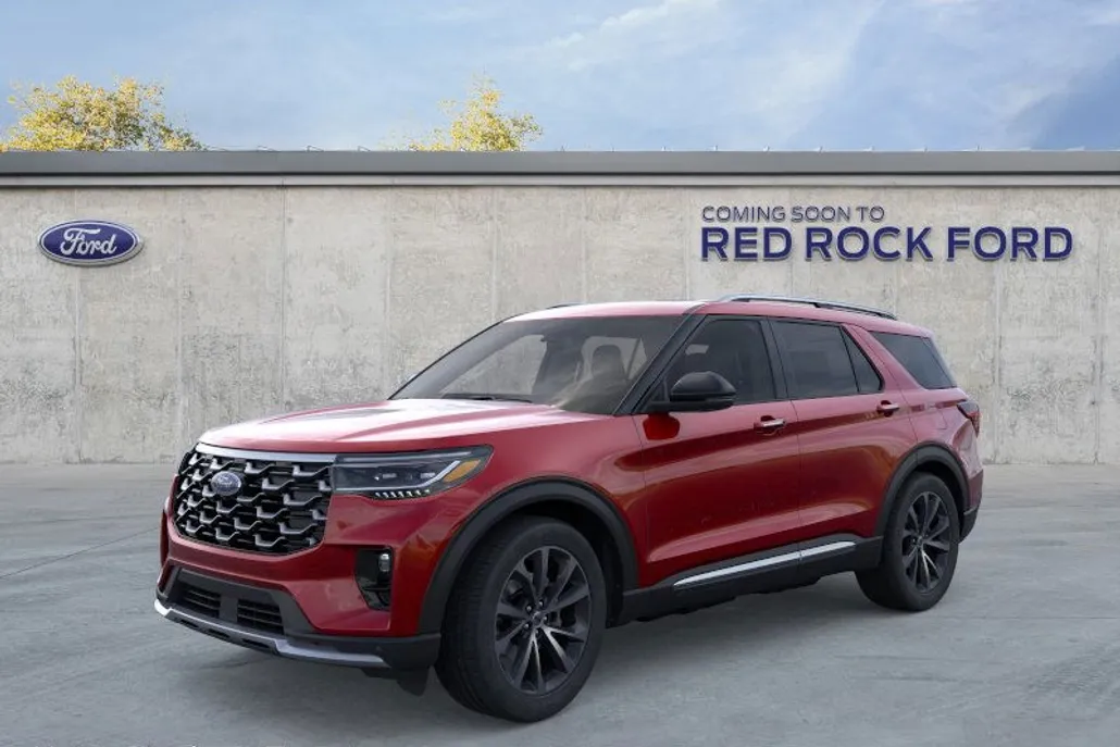 2025 Ford Explorer Platinum photo 1