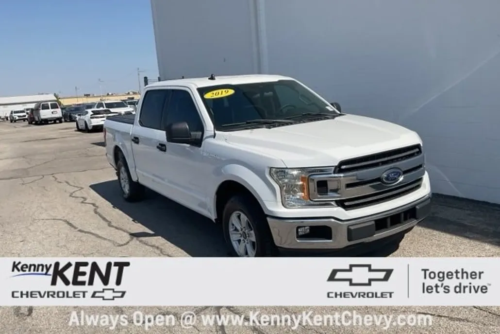 2019 Ford F-150 XLT photo 1