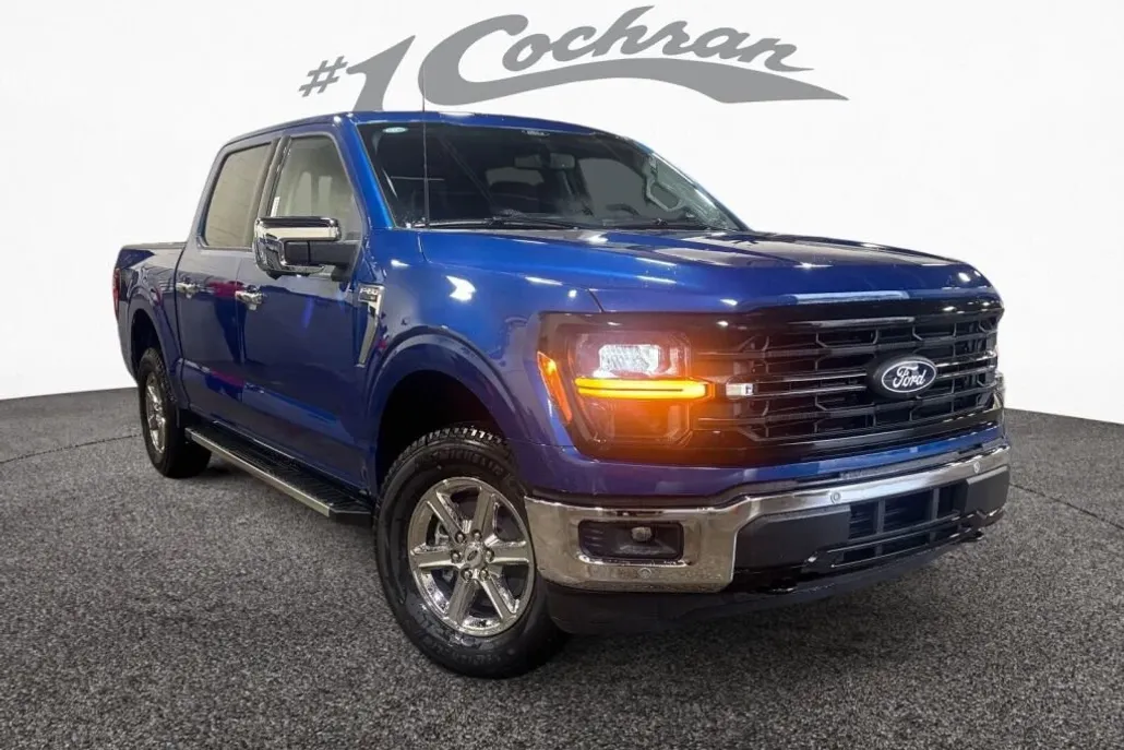 2025 Ford F-150 XLT photo 1