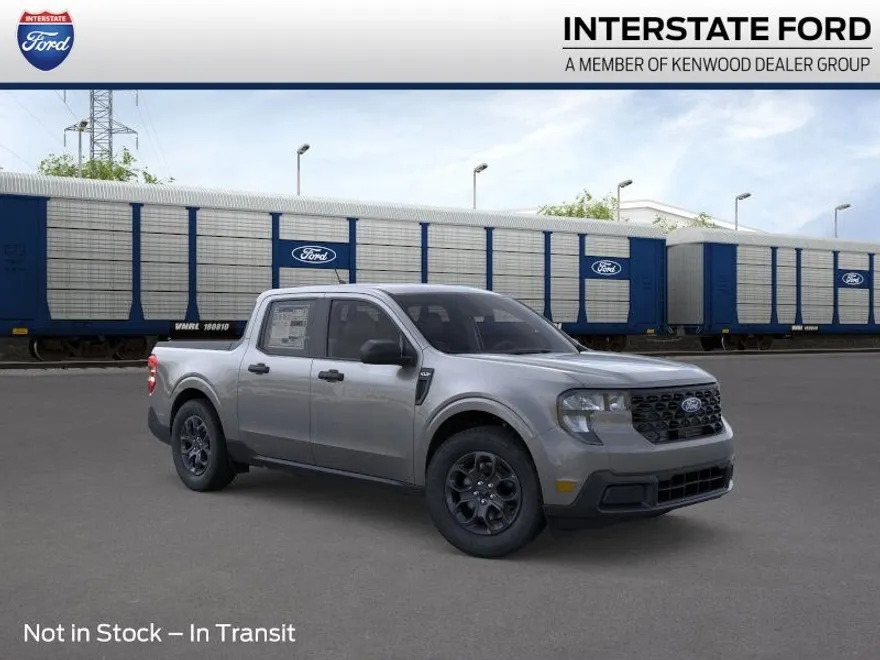 2025 Ford Maverick XLT photo 1