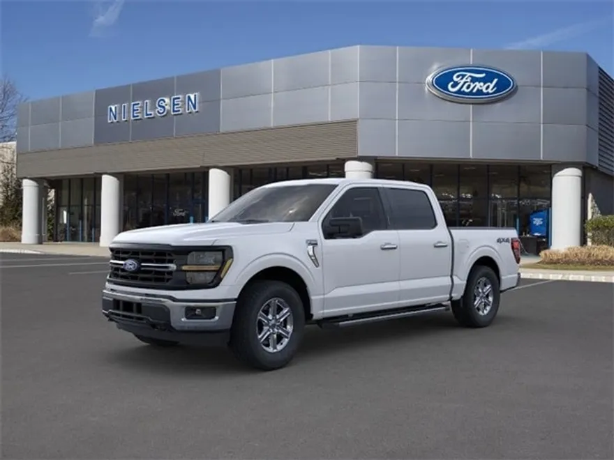 2024 Ford F-150 XLT photo 1