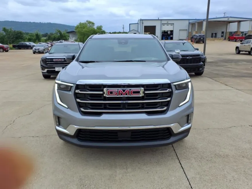 2024 Gmc Acadia Elevation photo 1