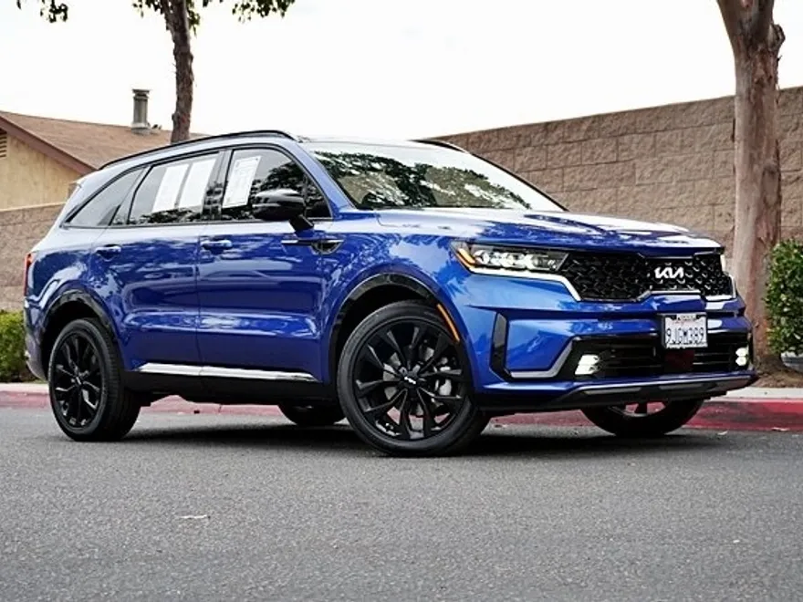 2023 Kia Sorento SX photo 1
