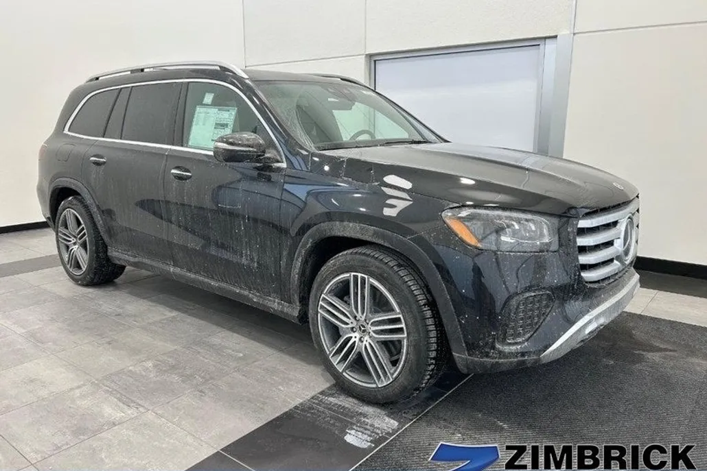 2025 Mercedes Benz GLS 450 4MATIC photo 1