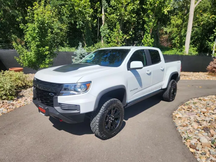 2022 Chevrolet Colorado ZR2 photo 1