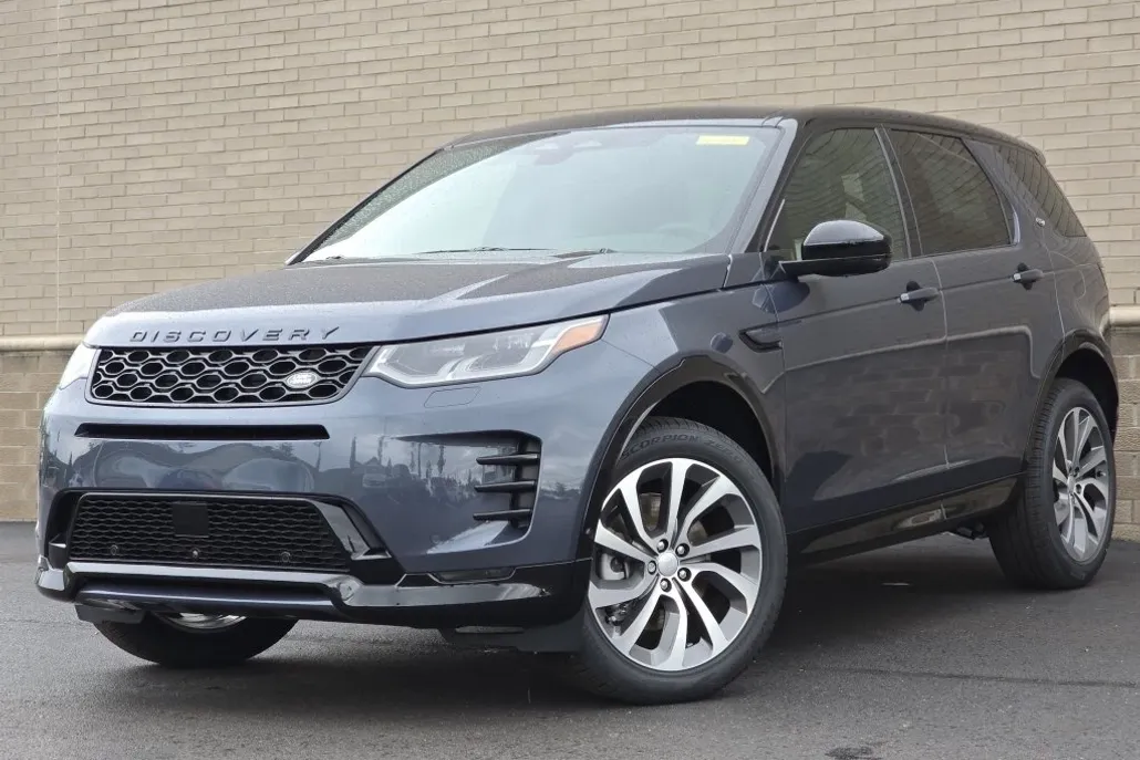 2025 Land Rover Discovery Sport Dynamic SE photo 1