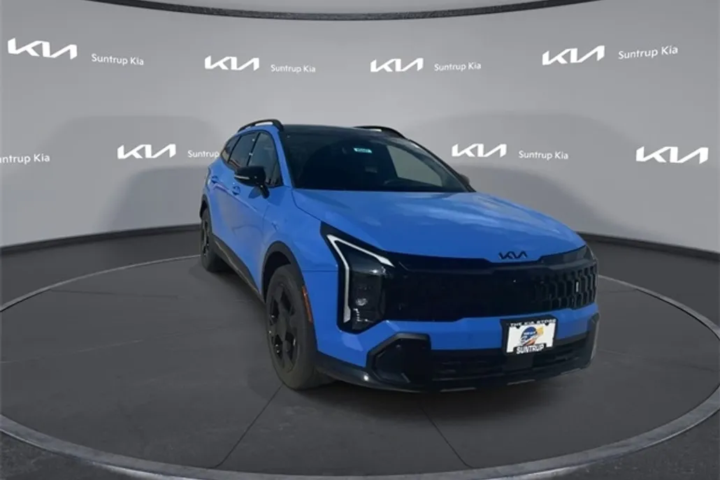 2026 Kia Sportage X-Line photo 1