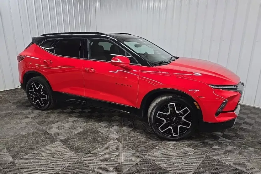 2023 Chevrolet Blazer RS photo 1