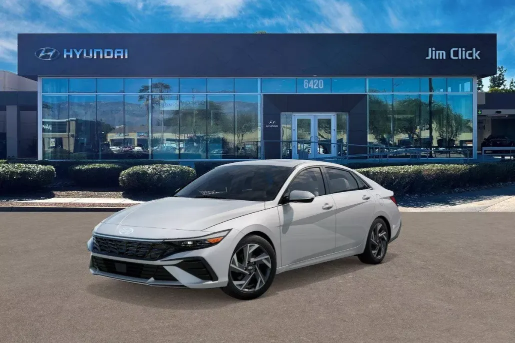 2025 Hyundai Elantra Limited photo 1