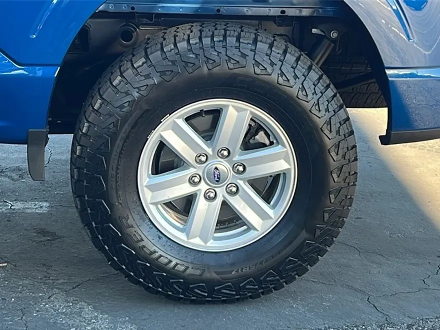 2024 Ford F-150 XL photo 1