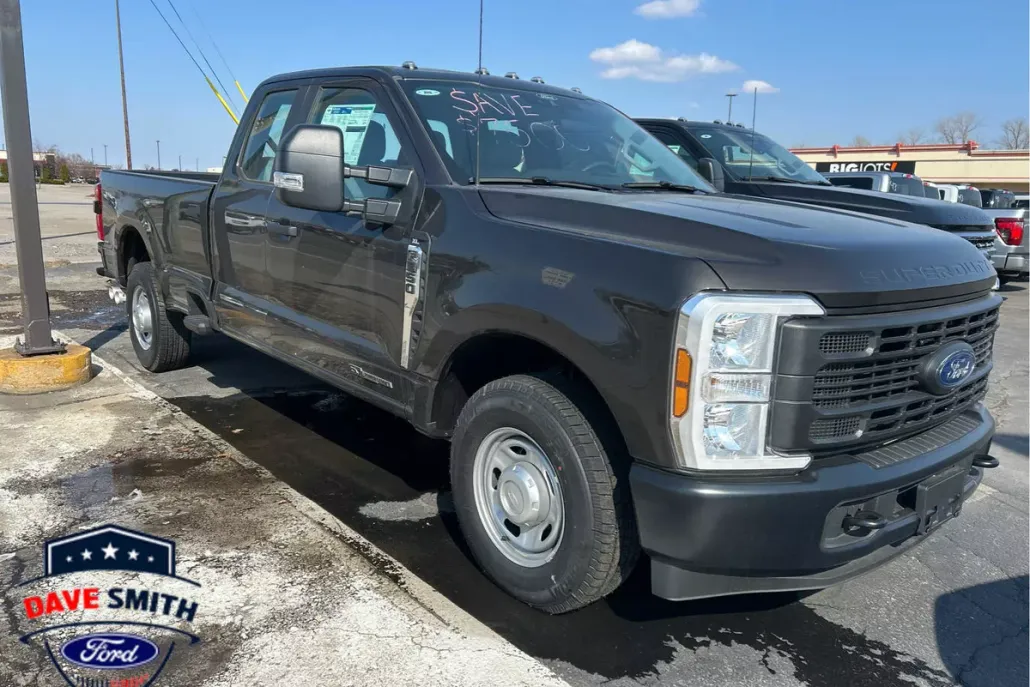 2024 Ford F-350 photo 1