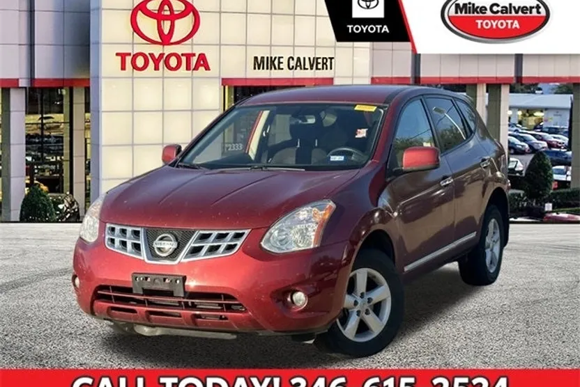2013 Nissan Rogue S photo 1