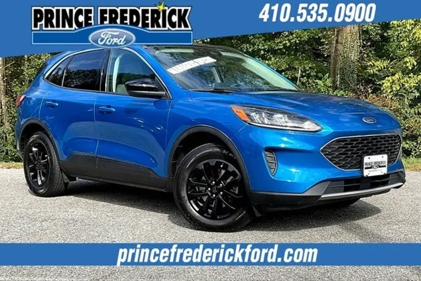 2021 Ford Escape SE photo 1