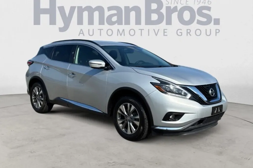 2018 Nissan Murano SV photo 1