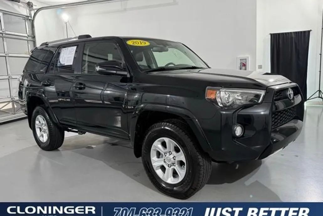 2019 Toyota 4Runner SR5 Premium photo 1