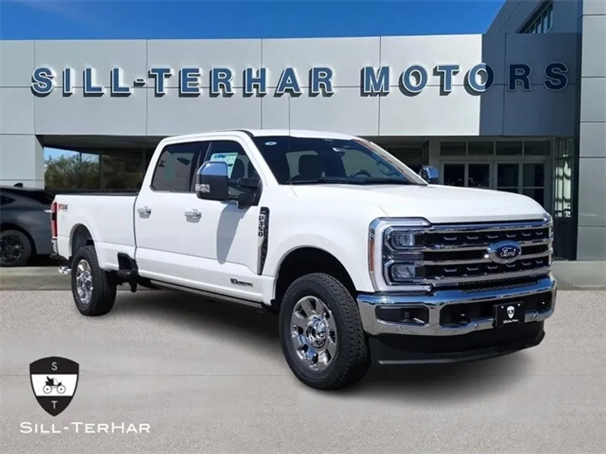 2025 Ford F-350 Lariat photo 1