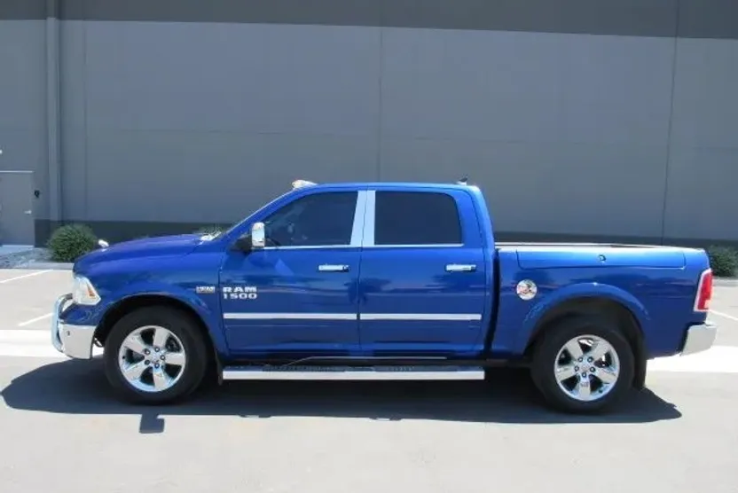 2016 Ram 1500 Laramie photo 1