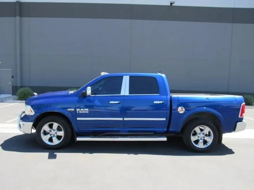 2016 Ram 1500 Laramie photo 1