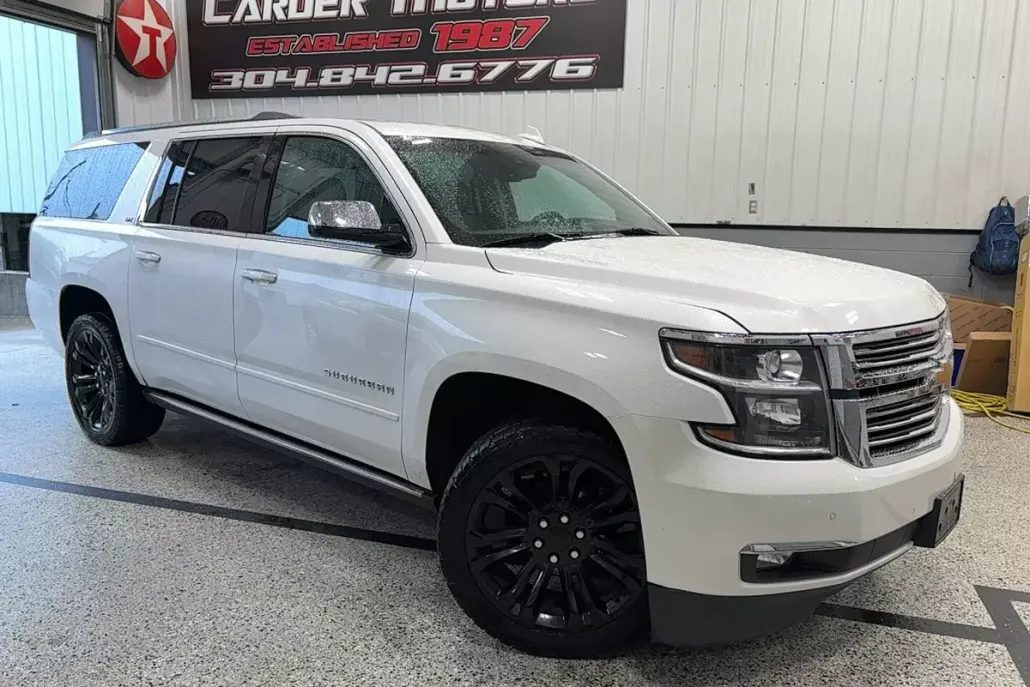 2016 Chevrolet Suburban LTZ photo 1