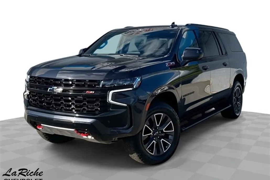 2023 Chevrolet Suburban Z71 photo 1
