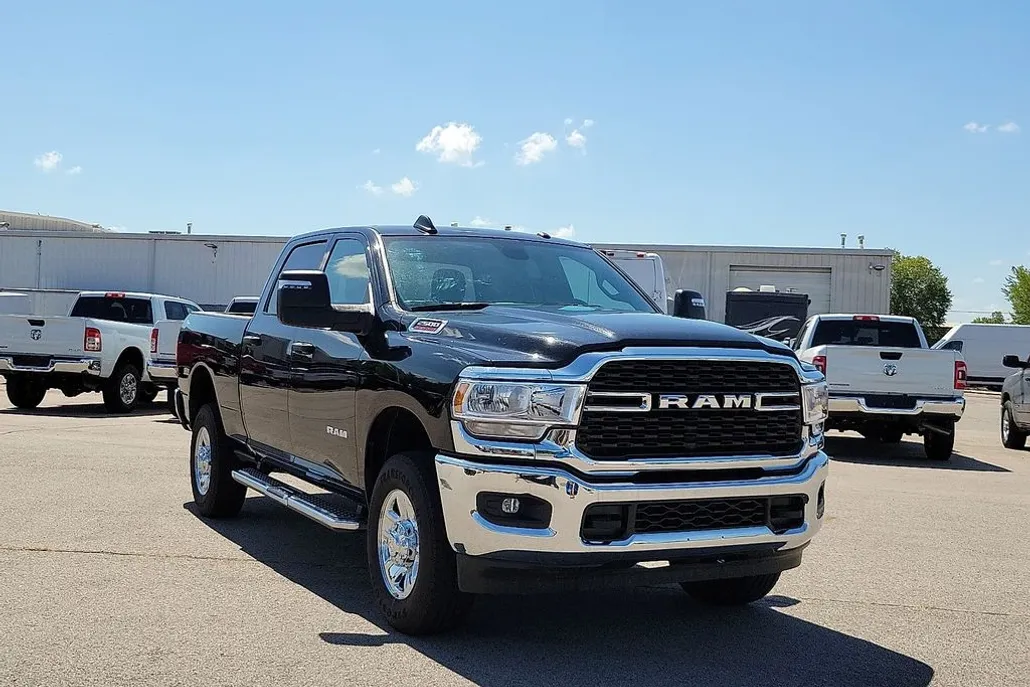 2024 Ram 2500 Big Horn photo 1