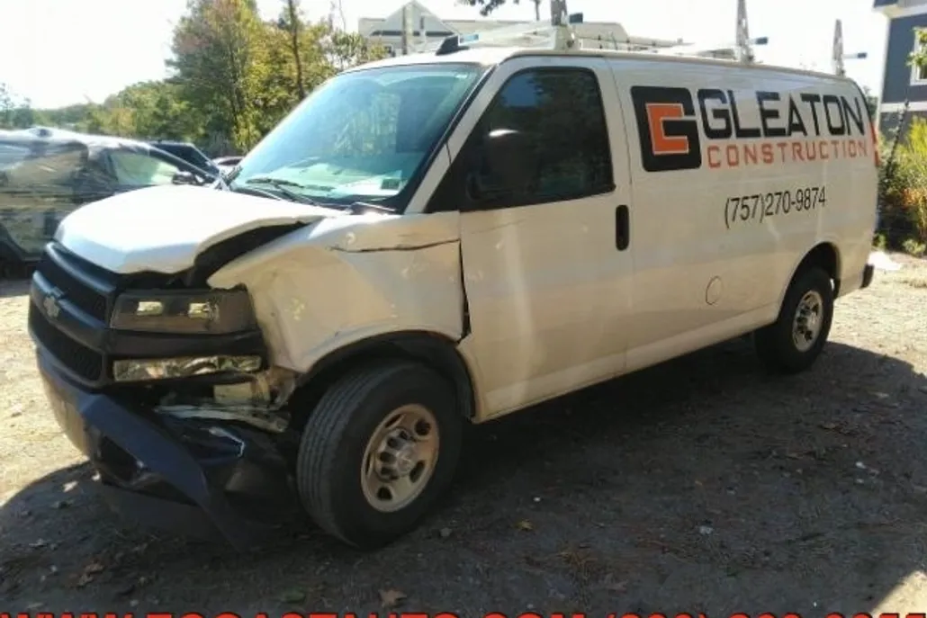2018 Chevrolet Express Cargo Van 2500 photo 1
