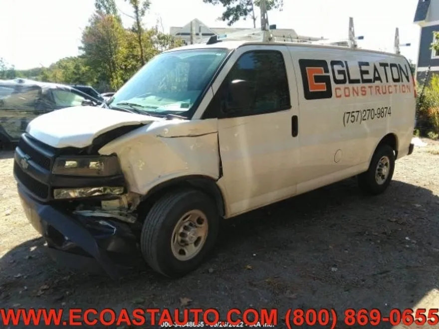 2018 Chevrolet Express Cargo Van 2500 photo 1