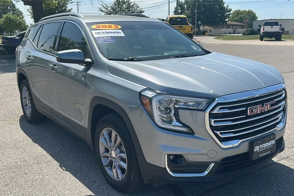 2023 Gmc Terrain SLT photo 1
