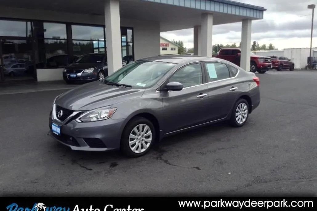 2019 Nissan Sentra S photo 1