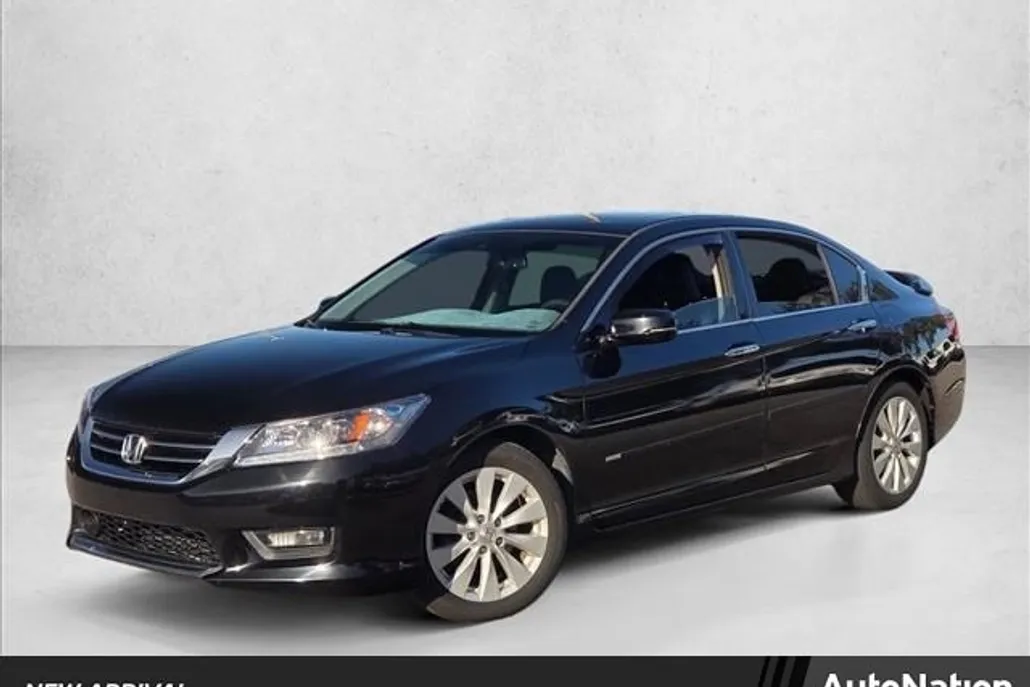 2014 Honda Accord Touring V6 photo 1