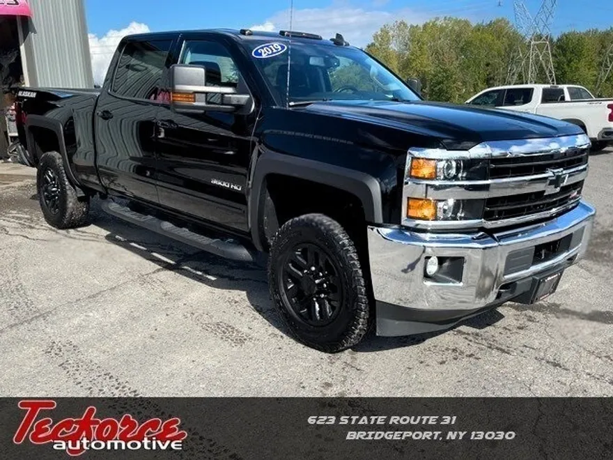 2019 Chevrolet Silverado 3500HD LT photo 1