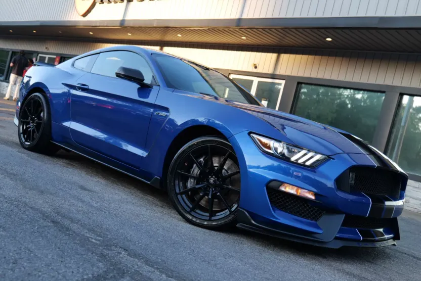 2017 Ford Mustang Shelby GT350 photo 1