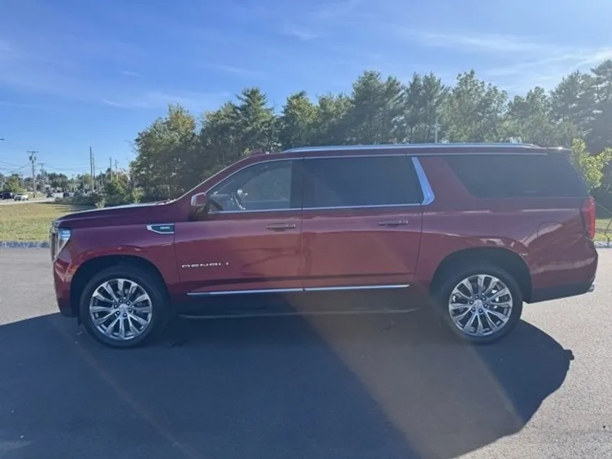 2023 Gmc Yukon XL Denali photo 1