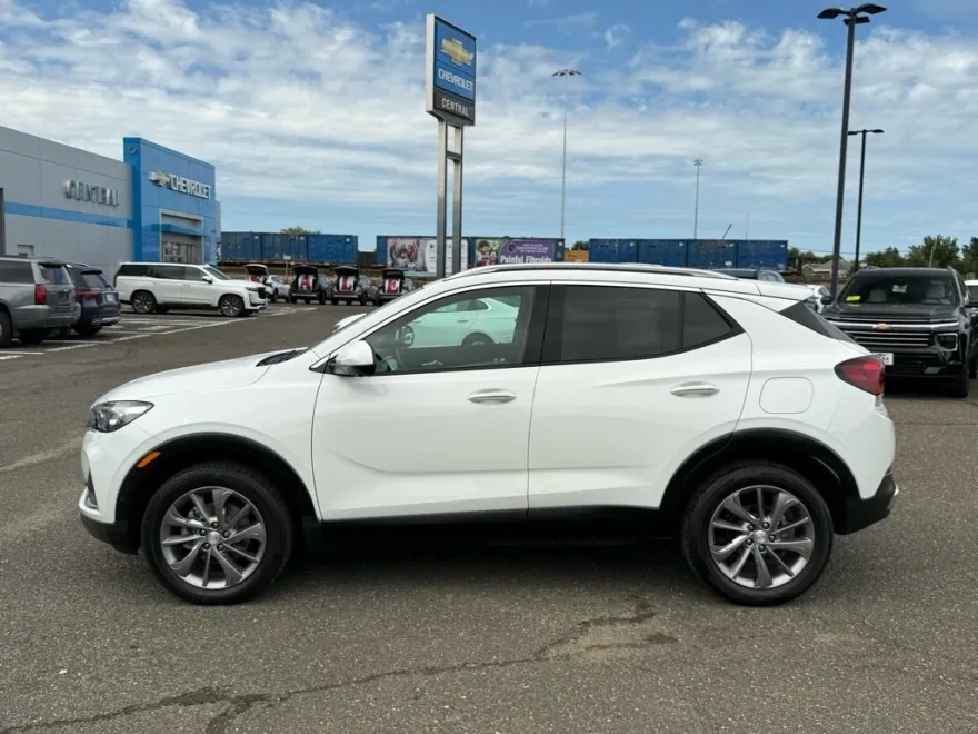 2023 Buick Encore GX Essence photo 1
