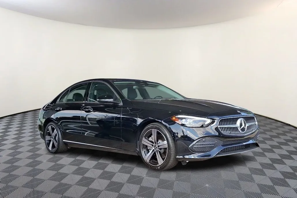 2025 Mercedes Benz C 300 4MATIC photo 1