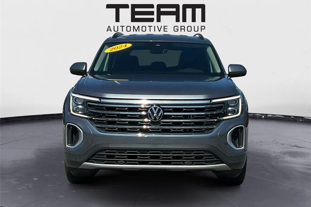 2024 Volkswagen Atlas SE Technology photo 1