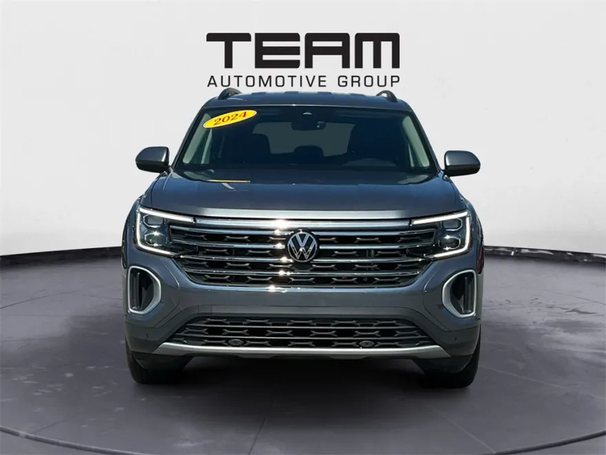 2024 Volkswagen Atlas SE Technology photo 1