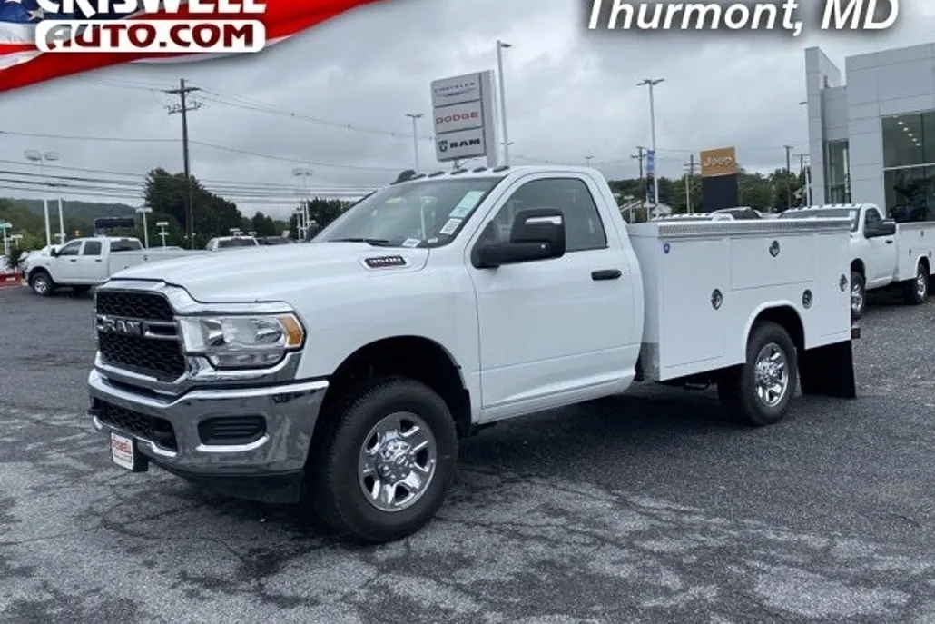 2024 Ram 3500 Tradesman photo 1
