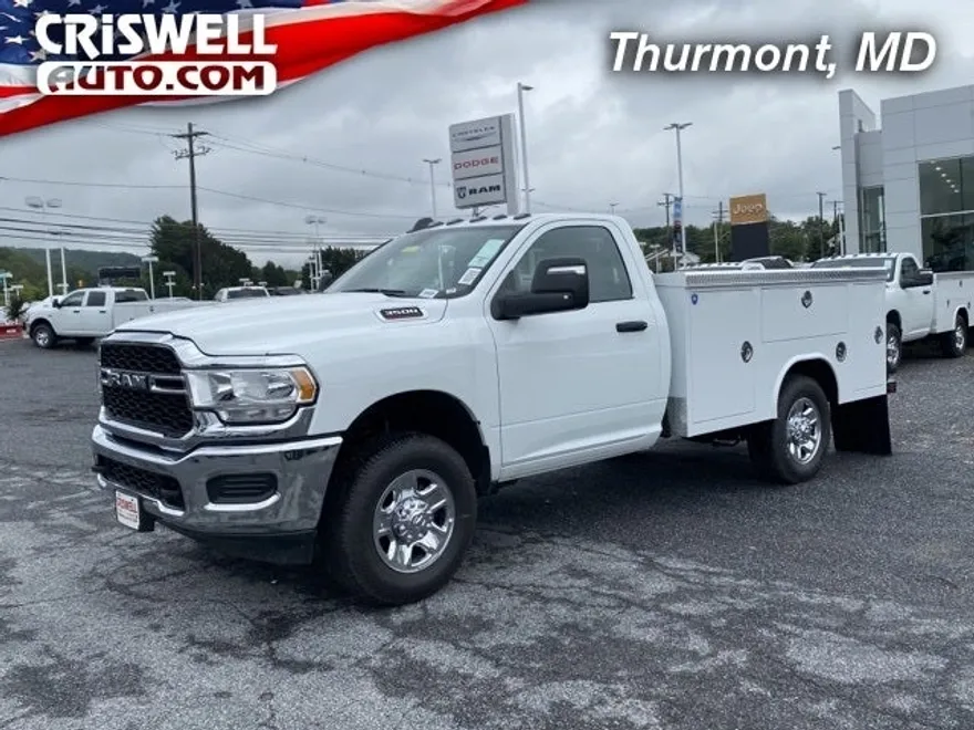 2024 Ram 3500 Tradesman photo 1