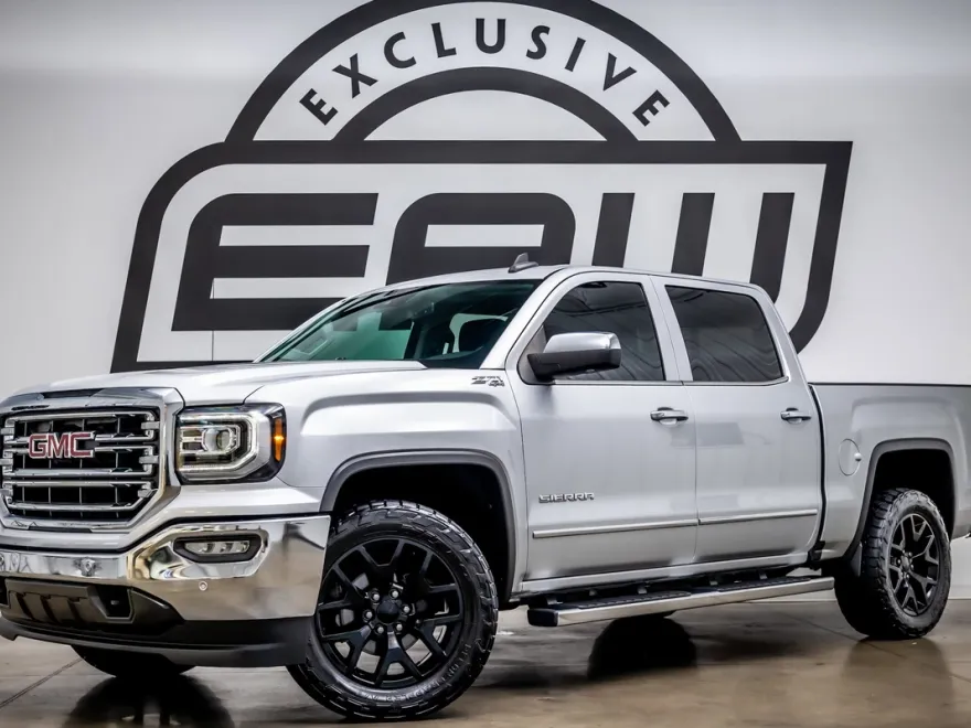 2017 Gmc Sierra 1500 SLT photo 1