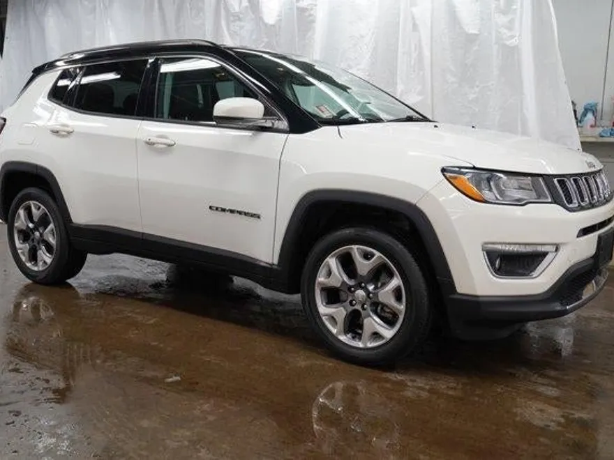 2020 Jeep Compass Limited photo 1