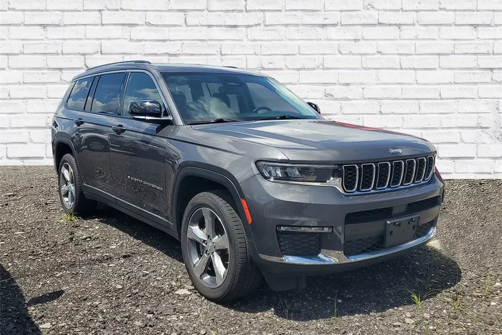 2021 Jeep Grand Cherokee Limited photo 1
