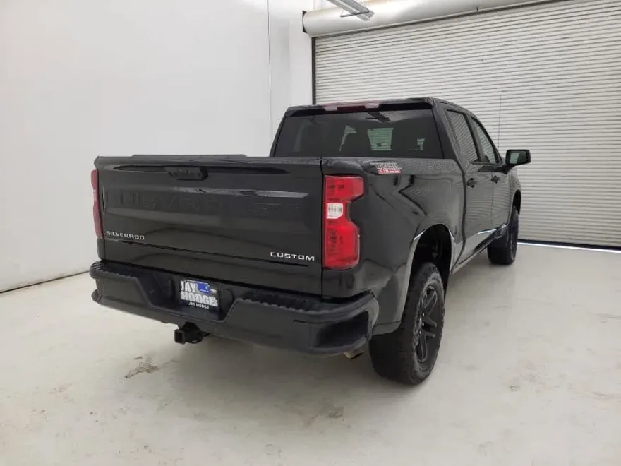 2024 Chevrolet Silverado 1500 Custom Trail Boss photo 1