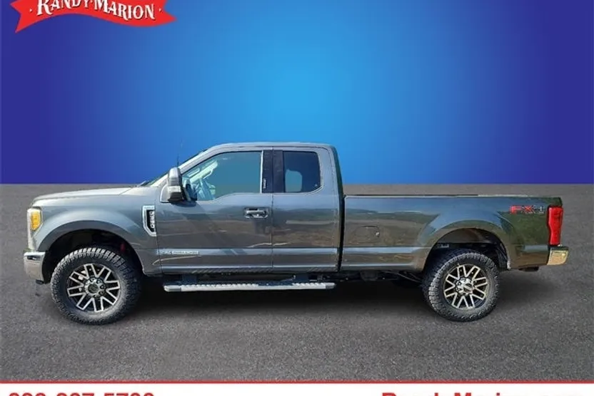 2017 Ford F-350 photo 1